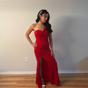 Red fashion nova dress